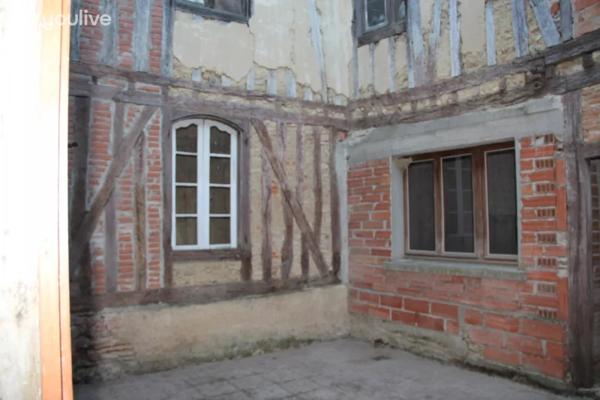 HOTEL PARTICULIER A RESTAURER