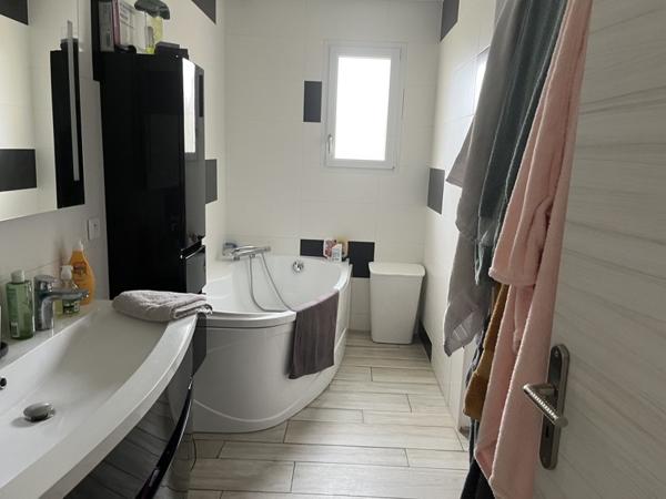 Maison à vendre |  Villefagnan |  5 pièces | 121 m²