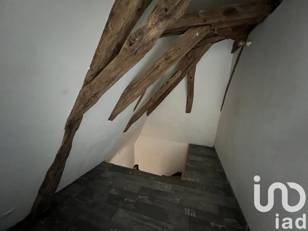 Maison 4 pièces de 104 m² à Mouleydier (24520)