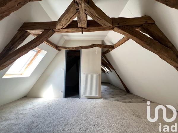 Maison 4 pièces de 104 m² à Mouleydier (24520)