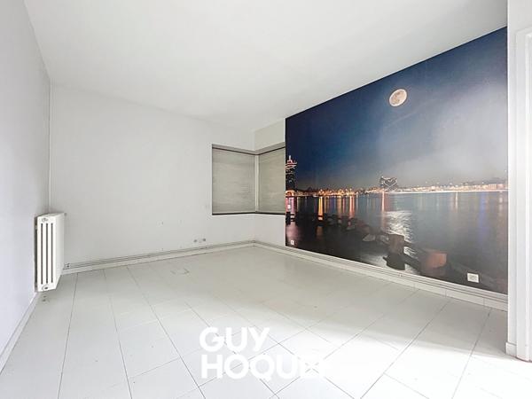 Villa Plain Pied 2 Chs + Bureau et 823 m² de Terrain - 71570 LA CHAPELLE DE GUINCHAY