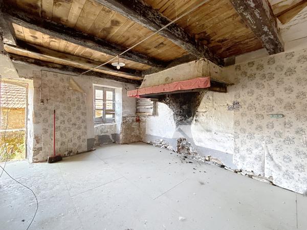 Saint-Beauzély (12620) Maison à rénover entièrement