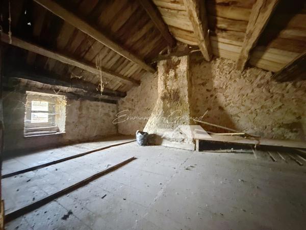 Saint-Beauzély (12620) Maison à rénover entièrement