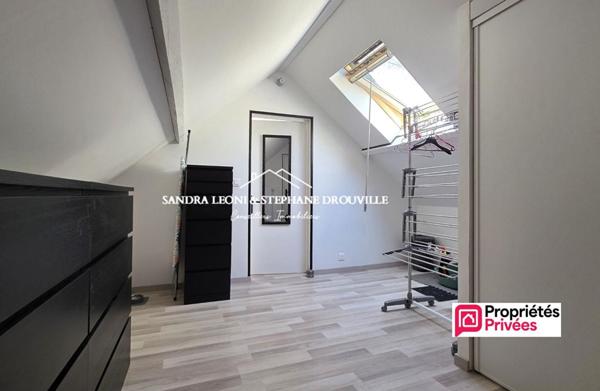 PROCHE EPERNON MAINTENON CHARMANTE MAISON RENOVEE de 110 m², 3 chambres