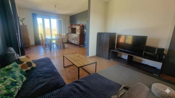 Maison rénovée T6 - 147m² sur 3700m²