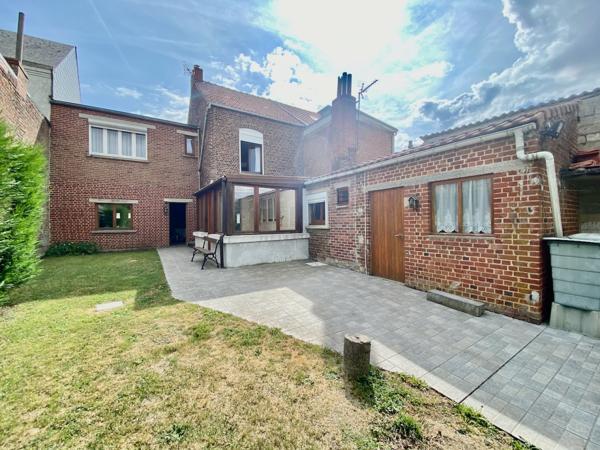 MAISON 4CHS, GARAGE 2V ET JARDIN