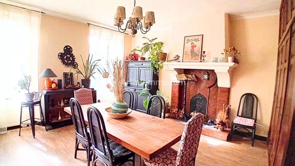 Vente Maison de village 6 pièces 335 m2 à Castres