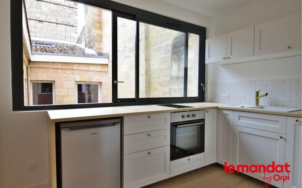 Appartement à louer    1 pièce • 40,13 m2 Bordeaux