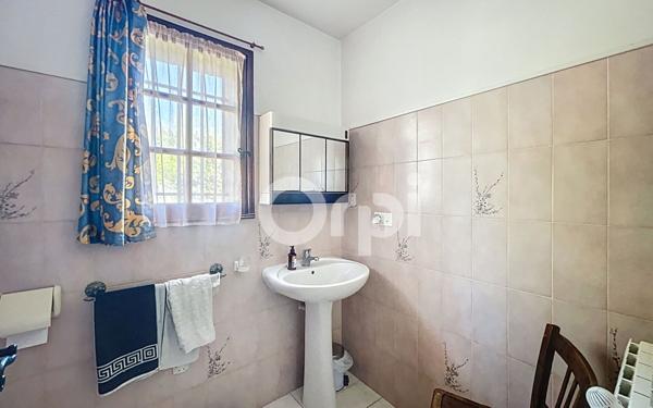 Maison à vendre    4 pièces • 174,18 m2 Lorgues