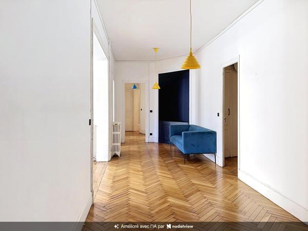 Appartement de 189 m² aux volumes exceptionnels, au cœur de la ville