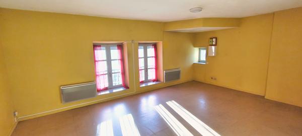 Bourg-Argental (42220) BOURG-ARGENTAL - APPARTEMENT T3 58m² - LOCATION NON MEUBLEE