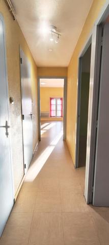 Bourg-Argental (42220) BOURG-ARGENTAL - APPARTEMENT T3 58m² - LOCATION NON MEUBLEE