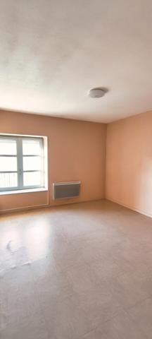 Bourg-Argental (42220) BOURG-ARGENTAL - APPARTEMENT T3 58m² - LOCATION NON MEUBLEE