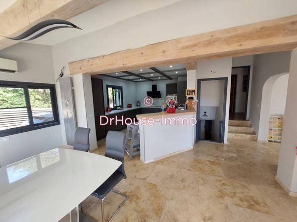 Maison à vendre 8 pièces de 200 m²
