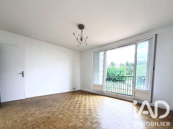 Appartement à vendre 3 pièces 64,7 m² Courbevoie