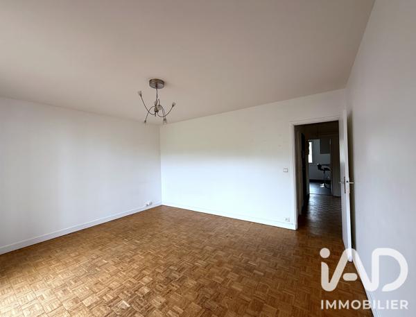 Appartement à vendre 3 pièces 64,7 m² Courbevoie