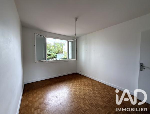Appartement à vendre 3 pièces 64,7 m² Courbevoie