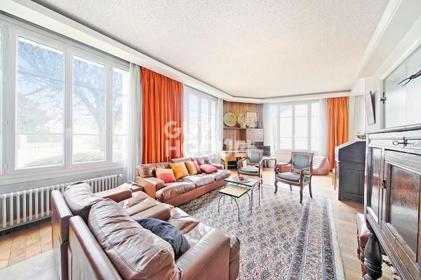 Belle briarde de 13 pièces !