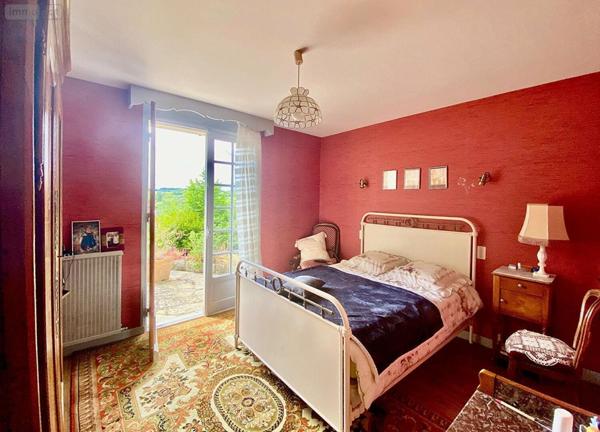 Maison à vendre à Jugon les Lacs dans les Côtes-d'Armor (22270), ref : 048-V1219S