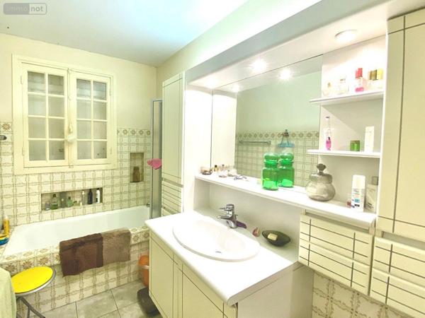 Maison à vendre à Jugon les Lacs dans les Côtes-d'Armor (22270), ref : 048-V1219S