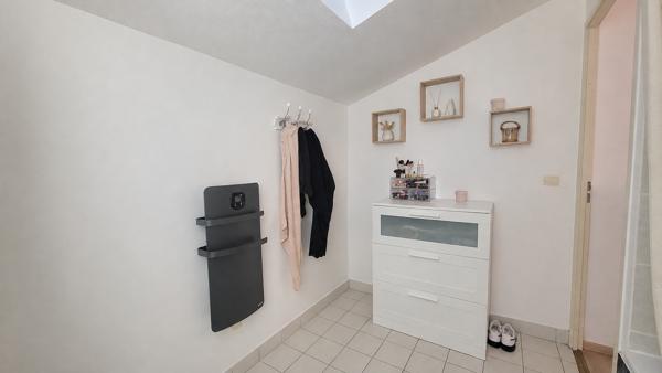 Maison
         3 pièces
        - 77 m² Exclusivité 255 000 € *