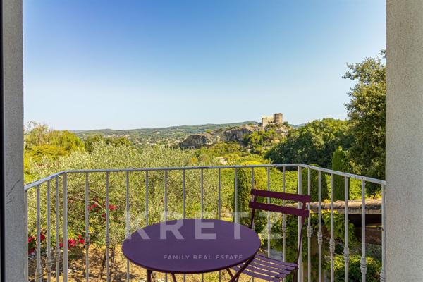 Vaison la Romaine - Propriété en pierre à vendre avec vue panoramique sur Vaison la Romaine