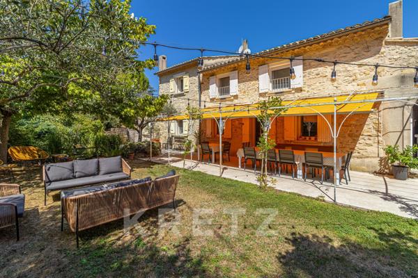 Vaison la Romaine - Propriété en pierre à vendre avec vue panoramique sur Vaison la Romaine