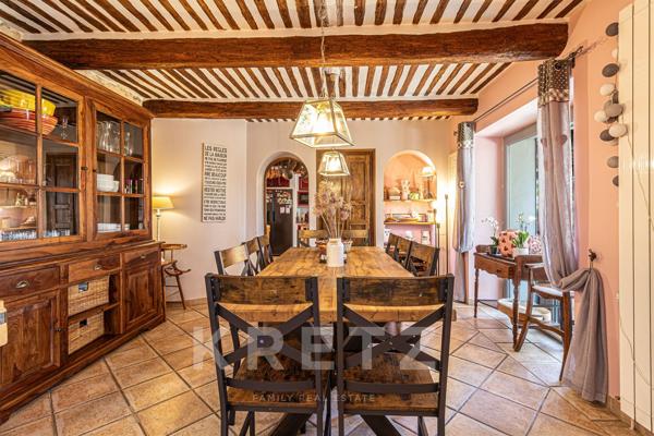 Vaison la Romaine - Propriété en pierre à vendre avec vue panoramique sur Vaison la Romaine