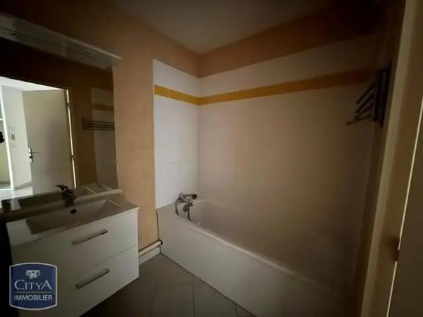 Appartement à louer 2 pièces 51.48m² Écrouves (54200)