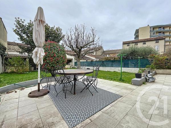 Maison à vendre  10 pièces - 230 m2 BAGNOLS SUR CEZE - 30