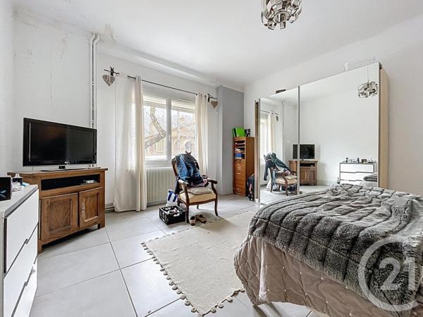 Maison à vendre  10 pièces - 230 m2 BAGNOLS SUR CEZE - 30