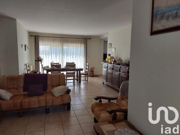 Maison 3 pièces de 70 m² à Bourcefranc-le-Chapus (17560)