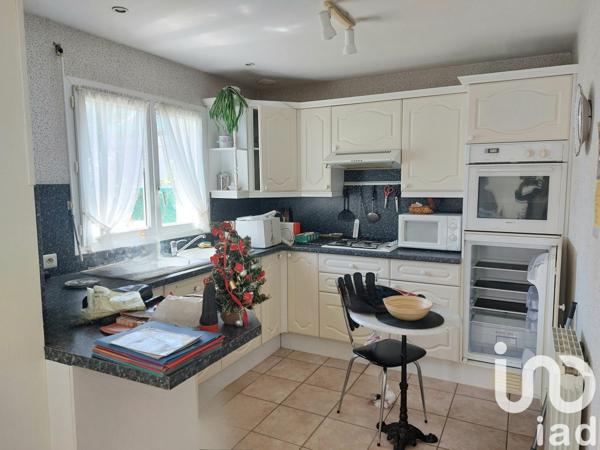 Maison 3 pièces de 70 m² à Bourcefranc-le-Chapus (17560)