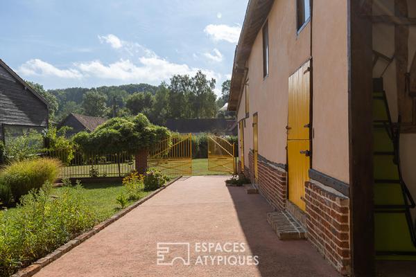 Fermette picarde avec atelier d’artiste et dépendances en campagne samarienne