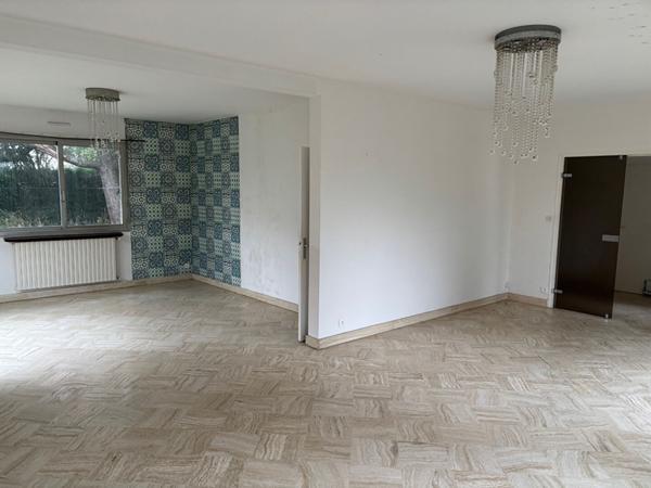 Maison Sainte Luce Sur Loire 8 pièce(s) 239 m2