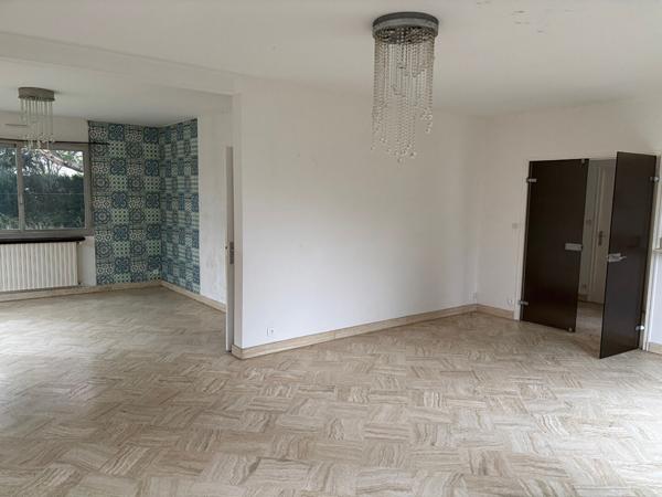 Maison Sainte Luce Sur Loire 8 pièce(s) 239 m2