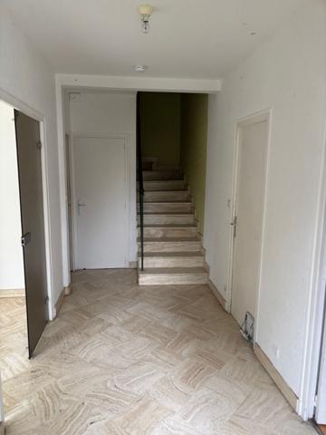 Maison Sainte Luce Sur Loire 8 pièce(s) 239 m2