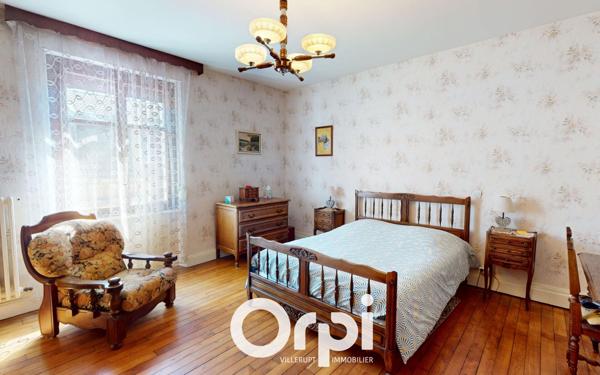 Maison à vendre    7 pièces •  Longwy