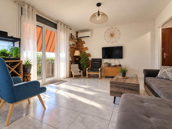 LUMINEUX APPARTEMENT 5 PIECES 90M2 AVEC ASCENCEUR