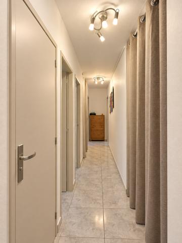 LUMINEUX APPARTEMENT 5 PIECES 90M2 AVEC ASCENCEUR