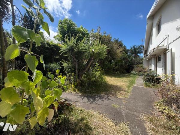 LE TAMPON LA POINTE Villa sur  Grand Terrain Arboré