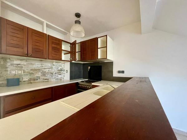 DUPLEX T3 AVEC JARDIN ET STATIONNEMENT