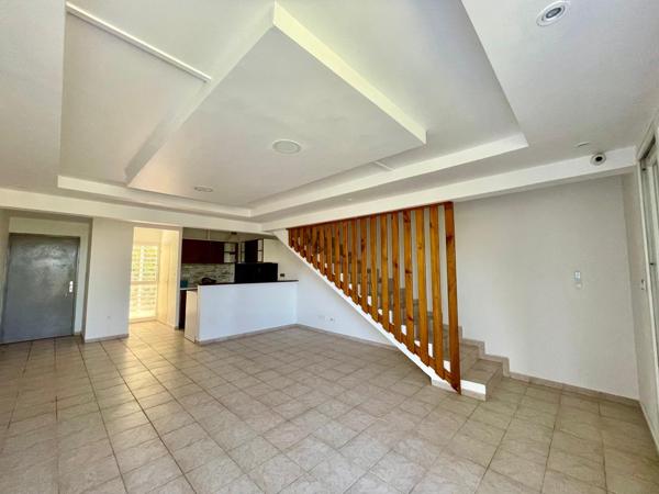 DUPLEX T3 AVEC JARDIN ET STATIONNEMENT