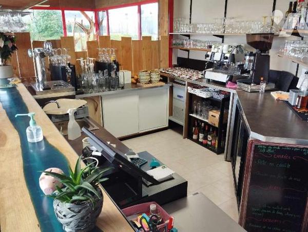 FONDS DE COMMERCE : RESTAURANT PIZZERIA - A vendre sur la commune de Isigny-le-Buat - Cette aff...