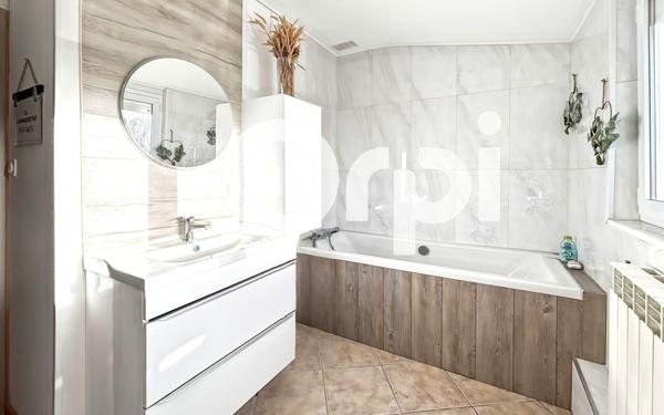 Maison à vendre    5 pièces • 108 m2 Ambleteuse