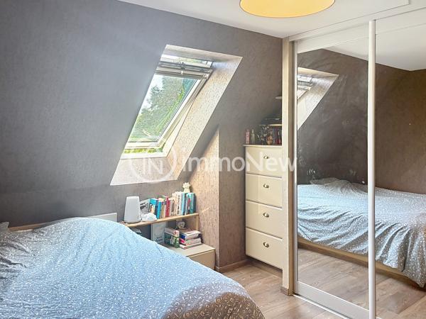 BELLE MAISON 122 M2 AU CALME SANS VIS A VIS AVEC PISCINE SUR TERRAIN 1880 M2