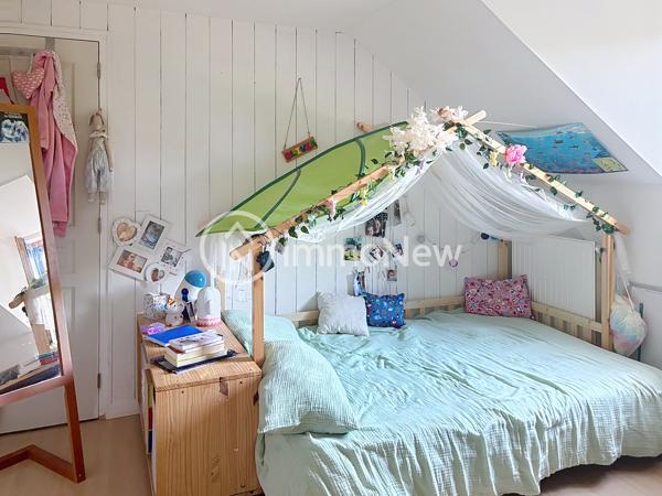 BELLE MAISON 122 M2 AU CALME SANS VIS A VIS AVEC PISCINE SUR TERRAIN 1880 M2