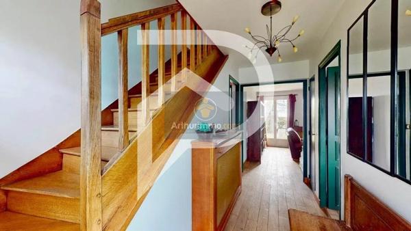 Vente                                                      Maison
                        
                     7 pièces                      150 m2                     à Verneuil-sur-Seine