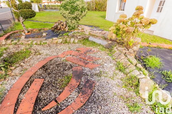 Maison à vendre 4 pièces 96 m² Château-Guibert