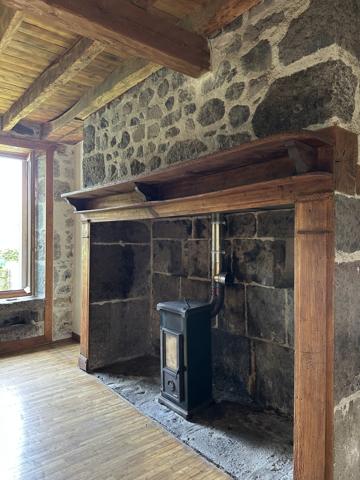 MAISON 4 PIECES - 15130 SAINT SIMON